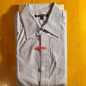 Classic Tommy Hilfiger men’s dress shirt